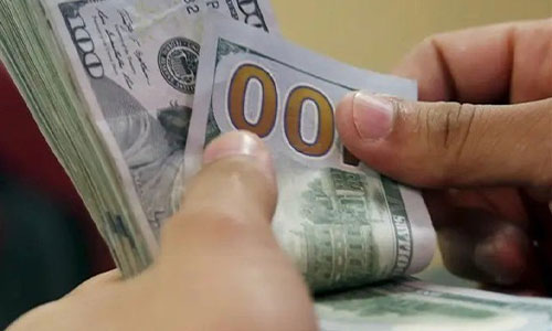 ادامه افول پول آمریکا در جهان/ مصر به دنبال جایگزین‌های دلار برای تبادل کالا